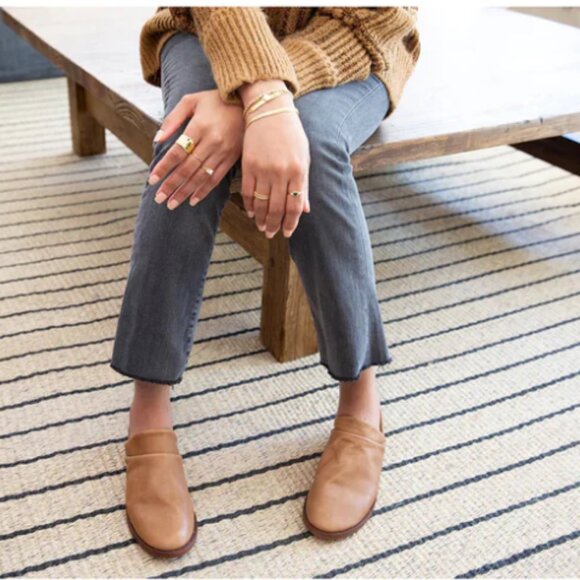 NEW BEEK Made In Mexico Leather Puffin Slip On Flats Saddle for women 825 10j5 - Picture 5 of 8